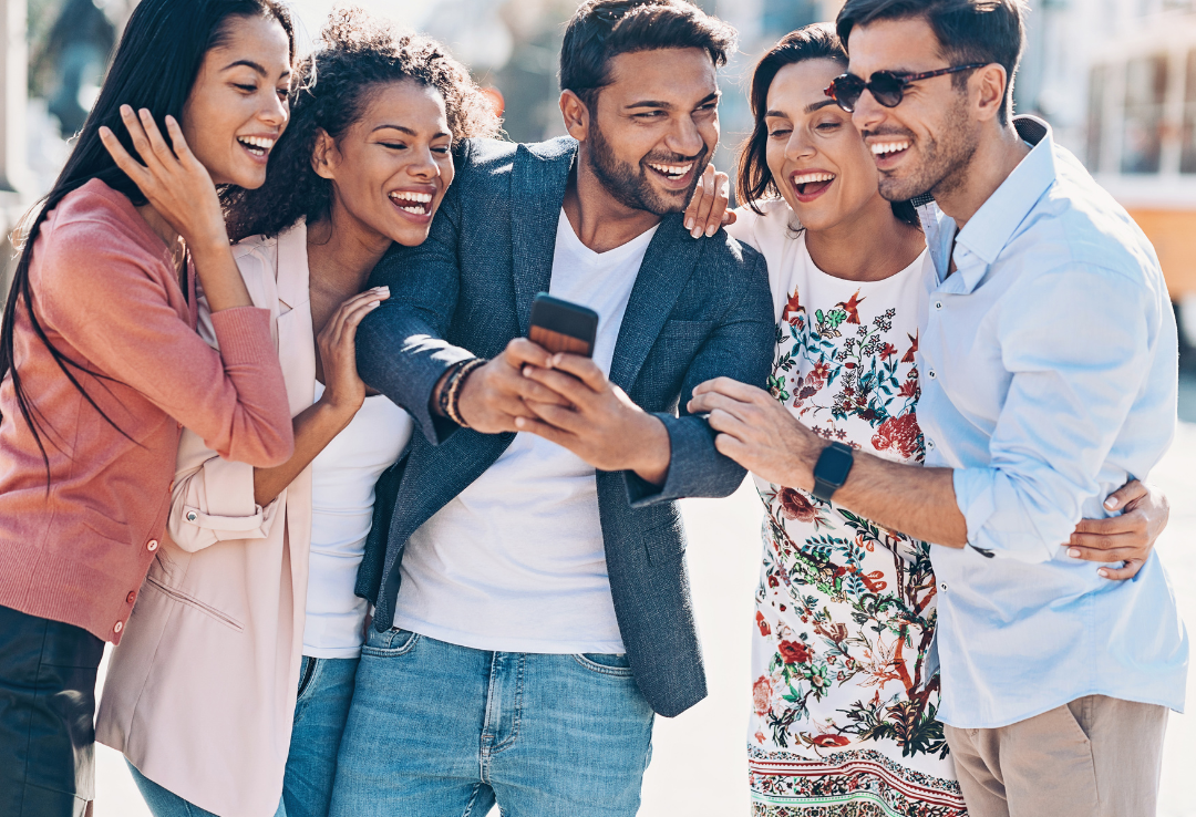 Master Social Media Bilingual Ads